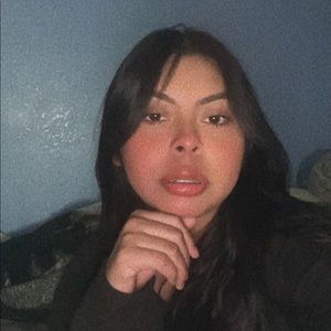 Meet your Posher, Celeste